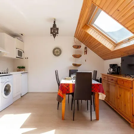 Apartment Cosy Pour 4 A Lary Village, Proche Pistes - Fr-1-296-503 *